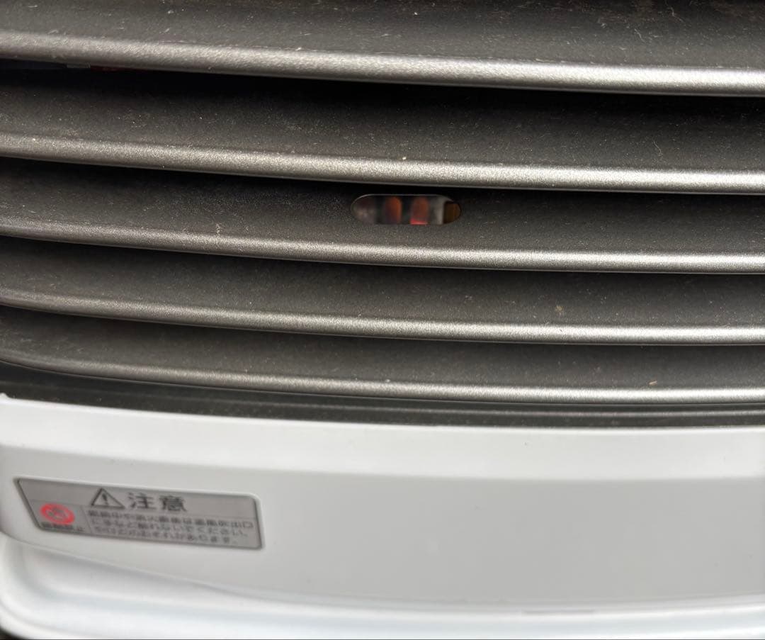 美品石油ファンヒーター FW−4223NC 2023年製