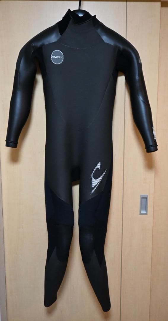O'NEILL セミドライスーツ　 バックジップ　オール３ミリ