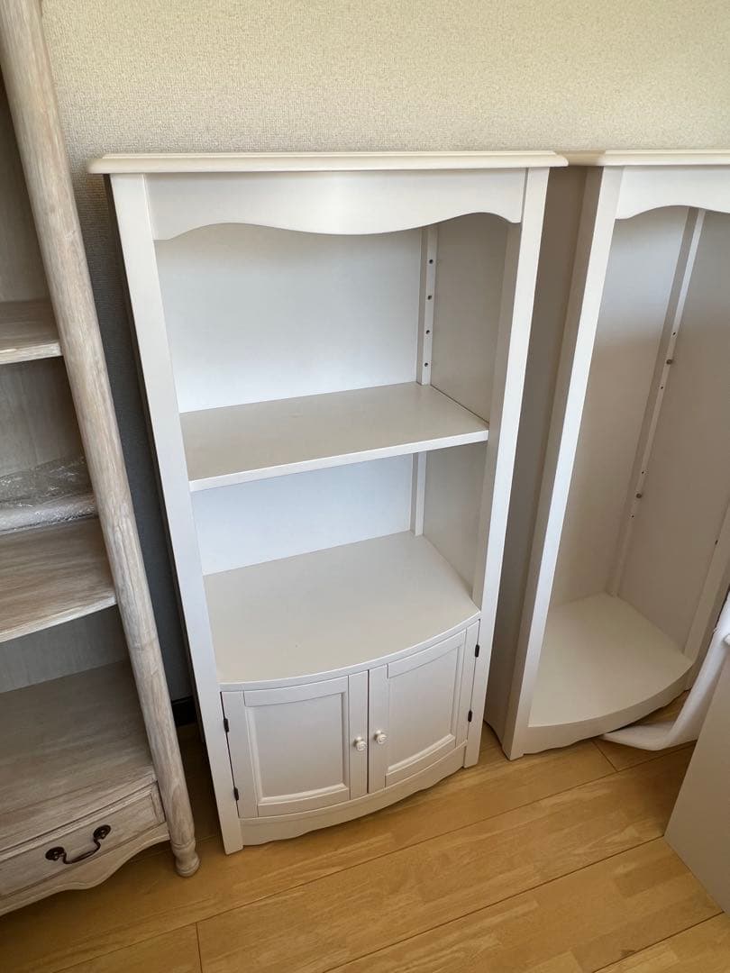 リリーホワイトリリージョン家具本棚ブックシェルフ北欧調白可愛い