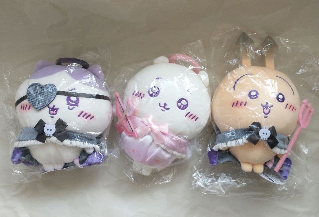 レア ちいかわ 公式てんし＆あくまぬいぐるみS 3種類 タグ付 新品未開封 匿名
