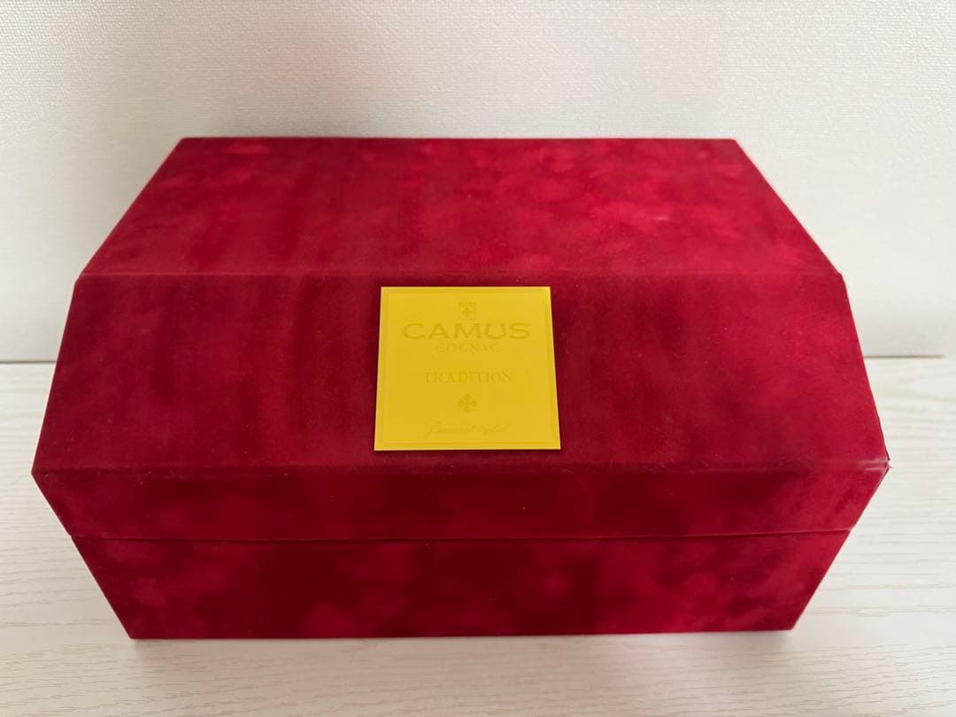 カミュ トラディション CAMUS TRADITIONバカラ 箱＋替栓