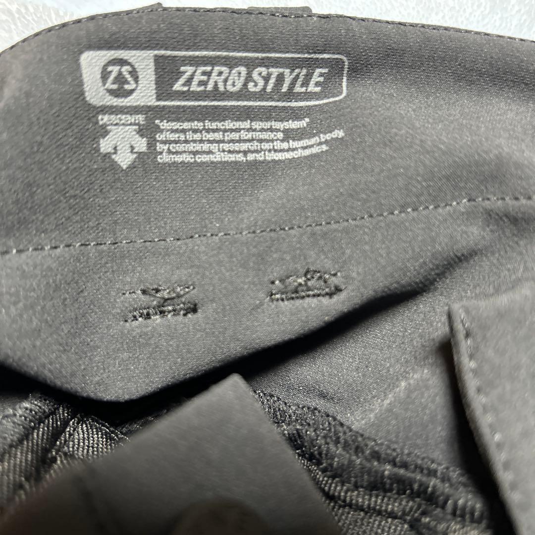 デサントパンツ　ストレッチ　ブラック