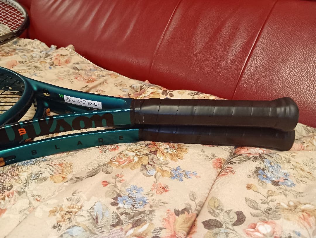 ★２本セット　ウィルソン ブレード Wilson BLADE 100V9 G2