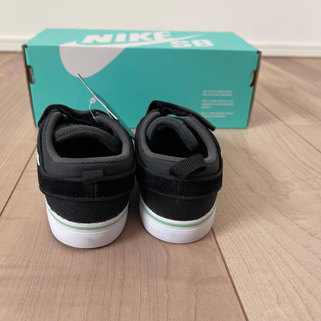 新品・未使用品！NIKE SB キッズシューズ サイズ15cm