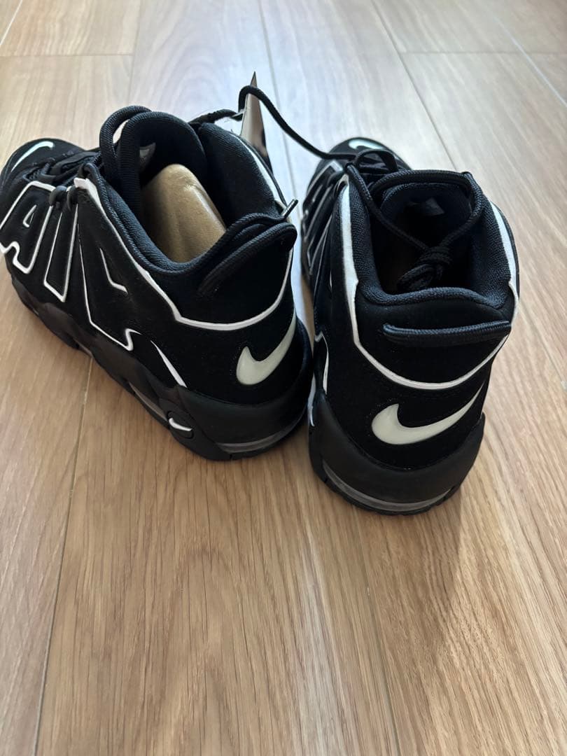 NIKE AIR MORE UPTEMPO（新品）