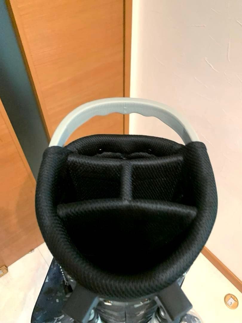 新品未使用　ダンロップ　スリクソン　軽量　スタンド　キャディバッグ　カモフラ