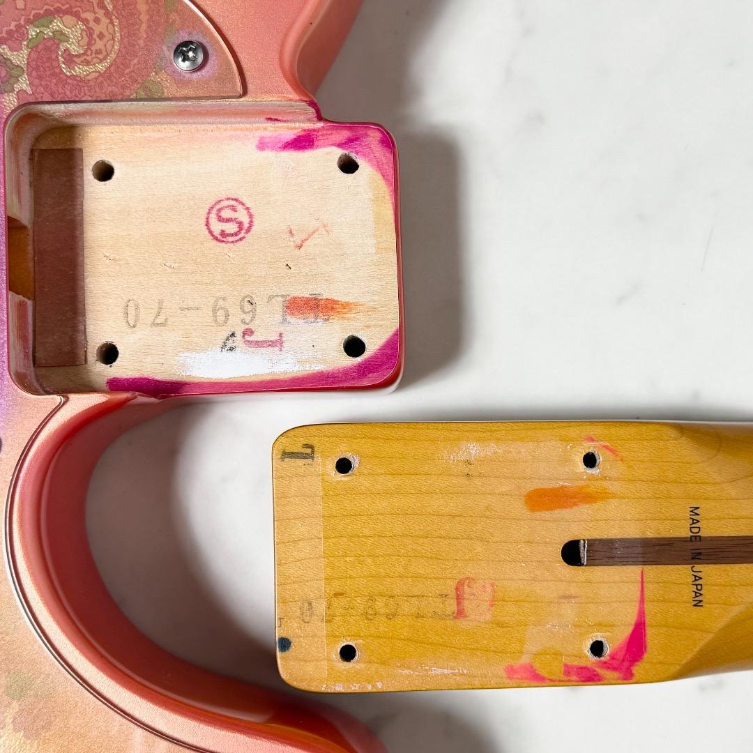 Fender Japan TL69-70 Pink Paisley Aシリアル