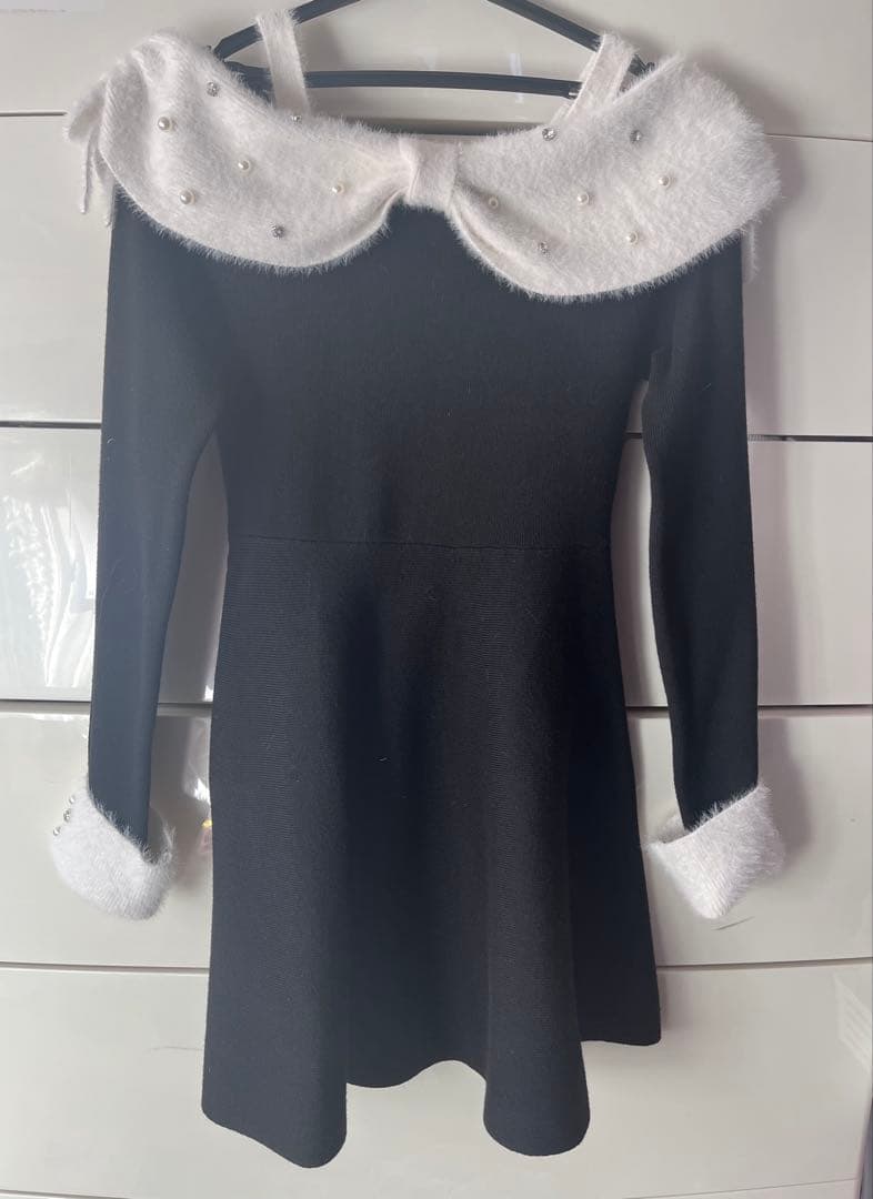 evelyn リボンオフショルミニワンピース　ブラック