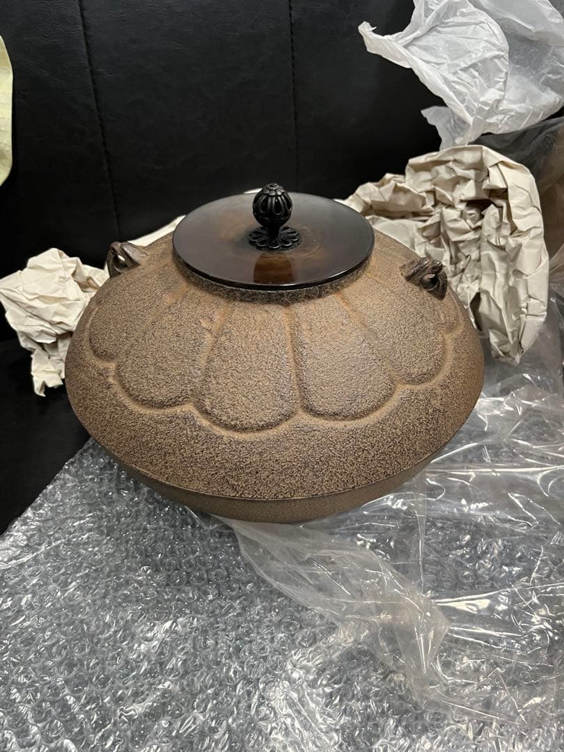 菊地政光　炉釜　No.241 菊割釜　茶道具