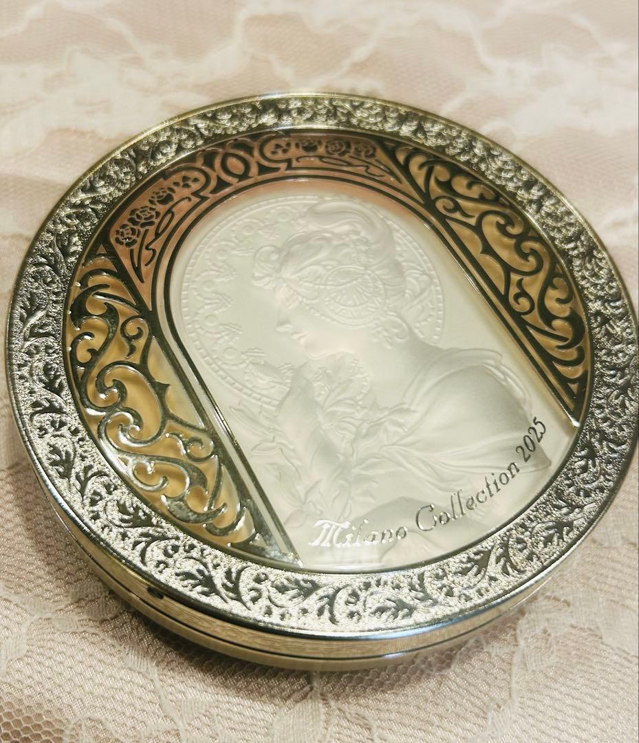 ミラノコレクション フェースアップパウダー 2025 替えパフ付き 新品未使用