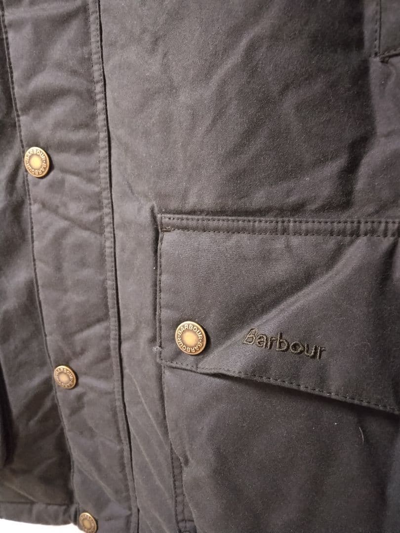 セール！【新品】Barbour バブアー　フーデッドビューフォート　ワックス