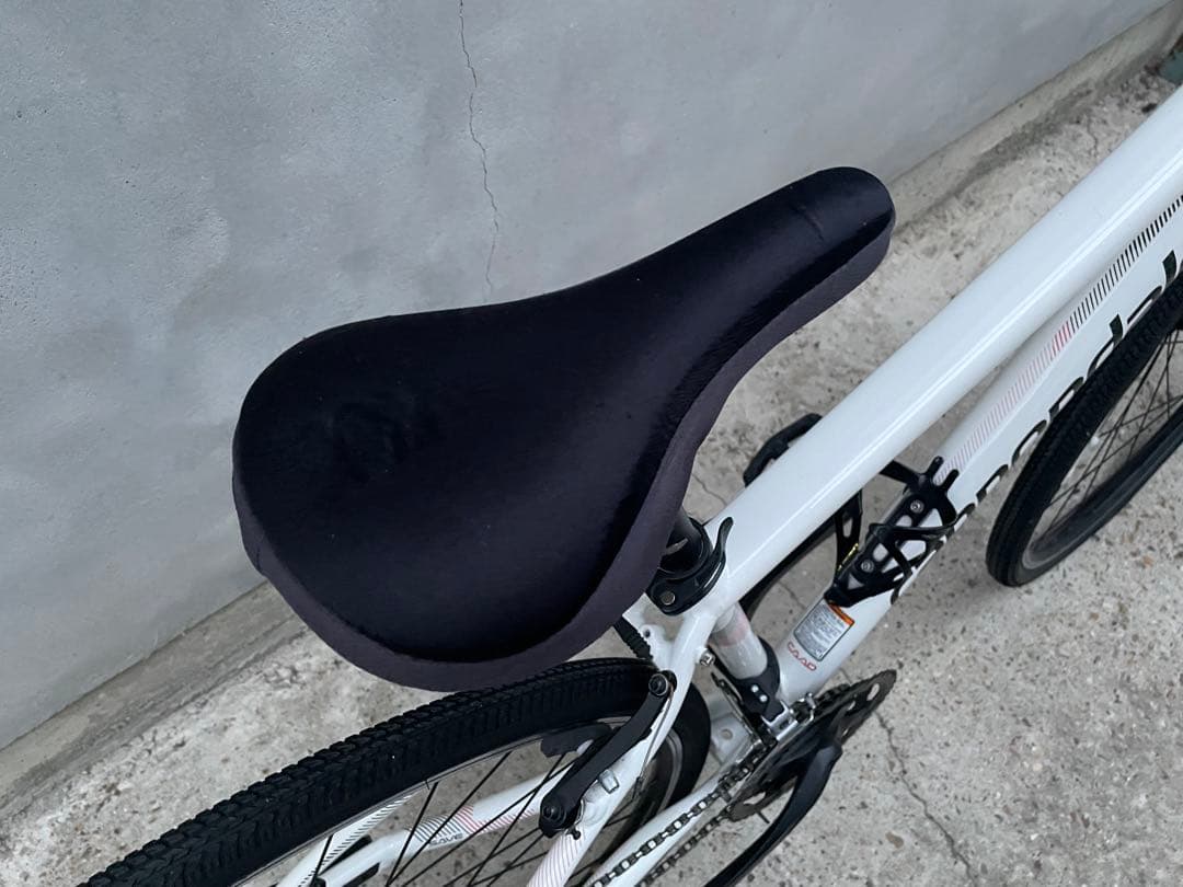 近隣配達可能　割と綺麗　キャノンデール　クイック　Sサイズ　白