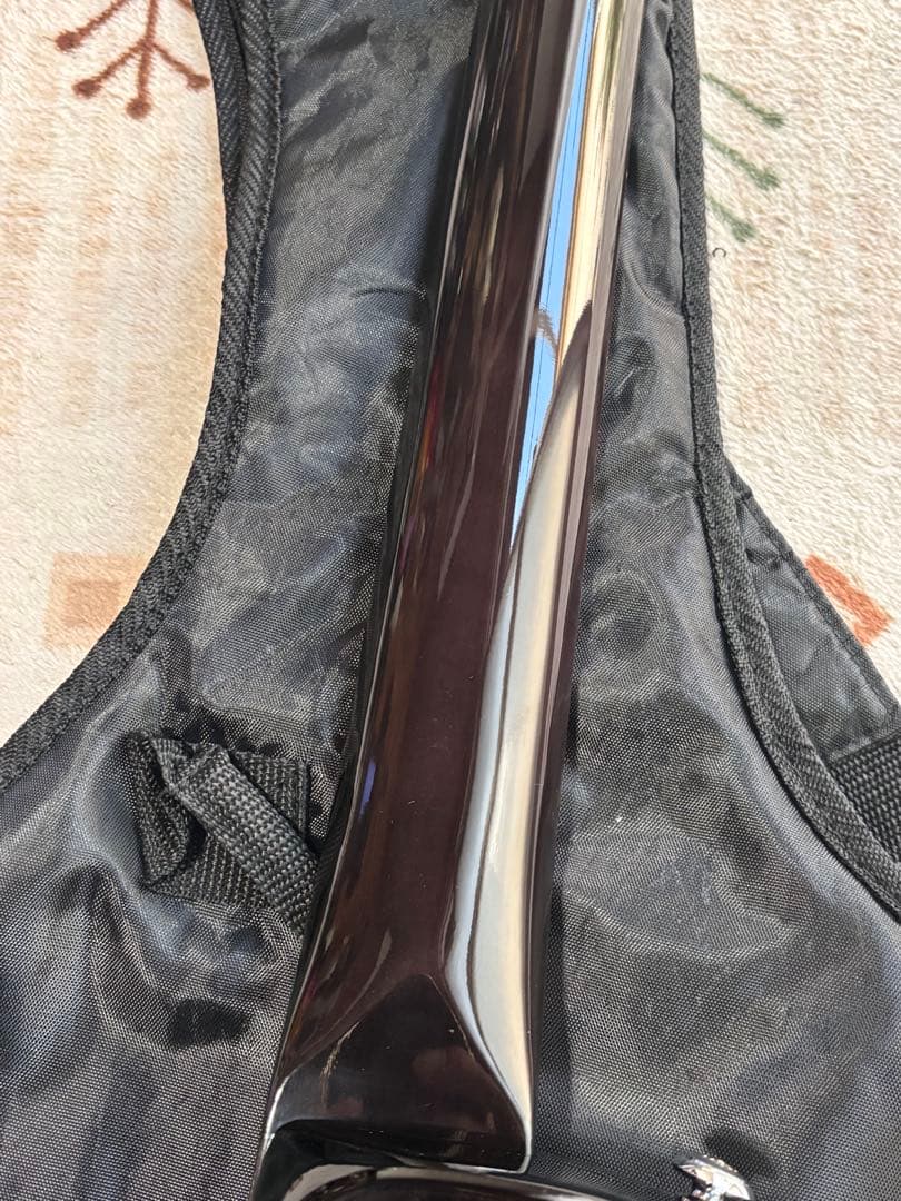 美品　GrassRoots G-LP-49 です。