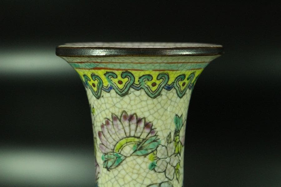 中国美術 色絵 唐子草花紋 瓶 一対 旧家蔵出(MG999)