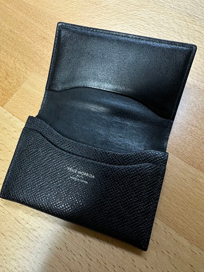ペッレモルビダ　名刺入れ　カードケース