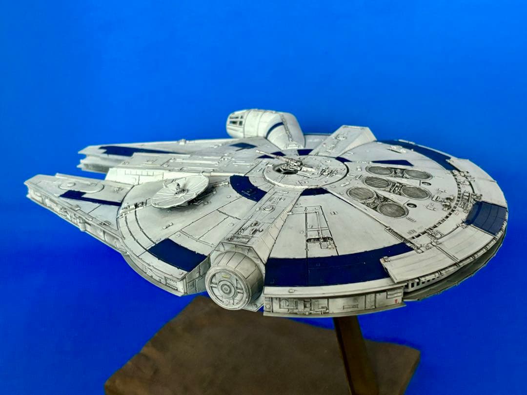 バンダイ スターウォーズ 1/144 ミレニアム・ファルコン ランド(2)完成品