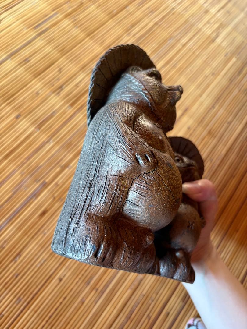 たぬき　タヌキ　置物