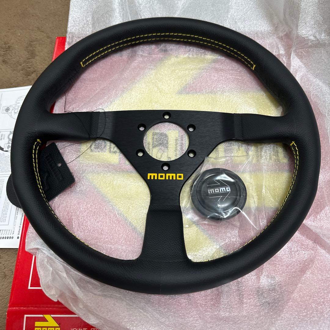 決算処分格安！　正規品　MOMO ヴェローチェ350mm新品未使用