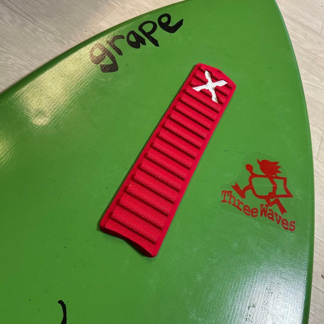 Three Waves grape スキムボード
