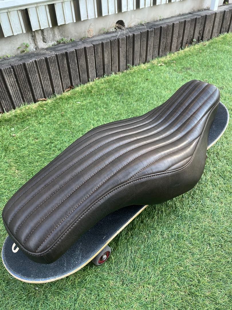 MOTOR ROCK レザーシート スポーツスター '04-'09モデル