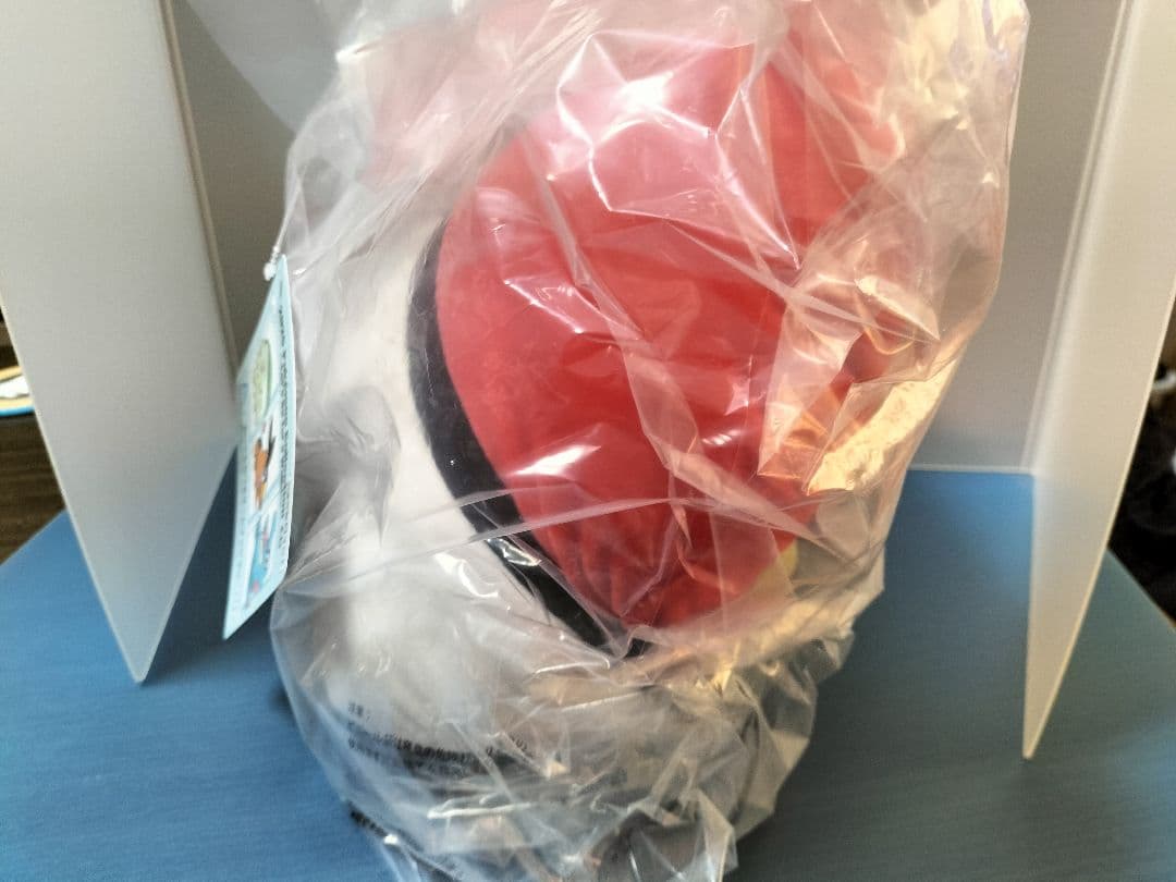 ポケモン一番くじ　A賞ぬいぐるみつきゲームクッション　B賞カビゴンぬいぐるみ