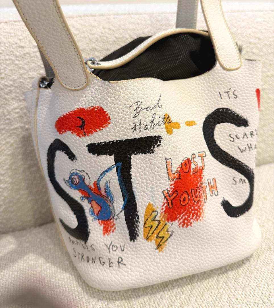 guernik ANAレディースハンドバッグ　落書き　ティガー