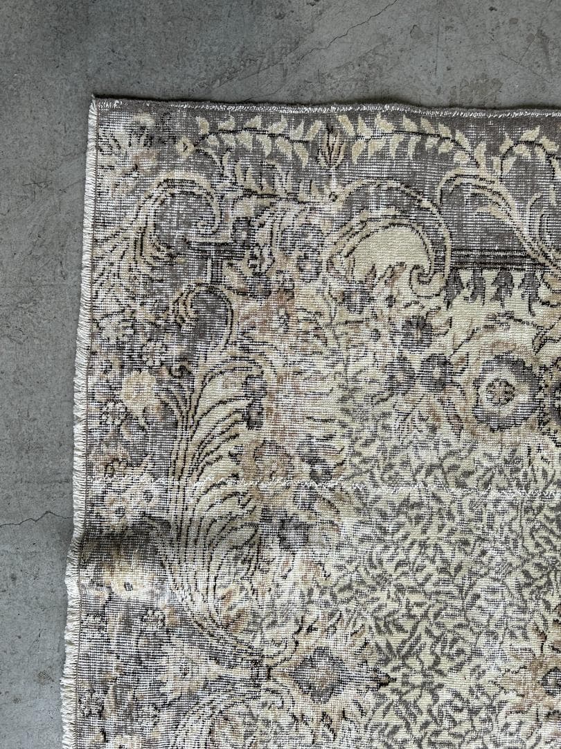 【Vintage rug】オーバーダイ｜194 x 279 cm｜トルコラグ