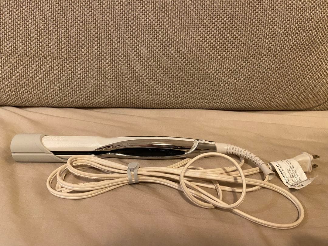 正規品　refaストレートアイロン