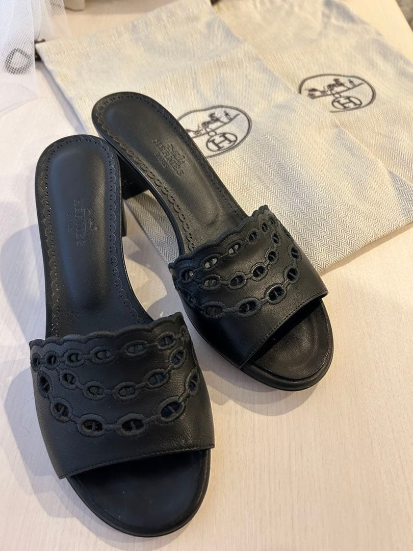 試し履きのみ　エルメス　サンダル　グラディス　36 シェーヌダンクル　23.5