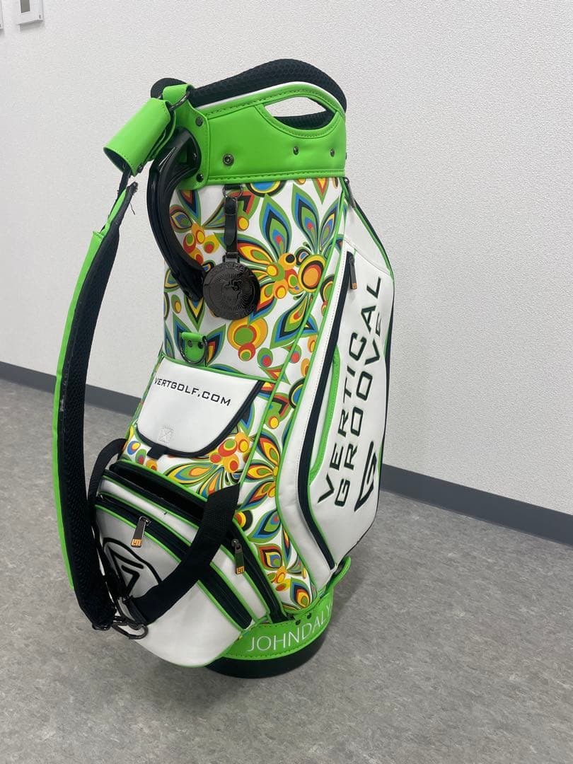 ラウドマウス　キャディバッグ