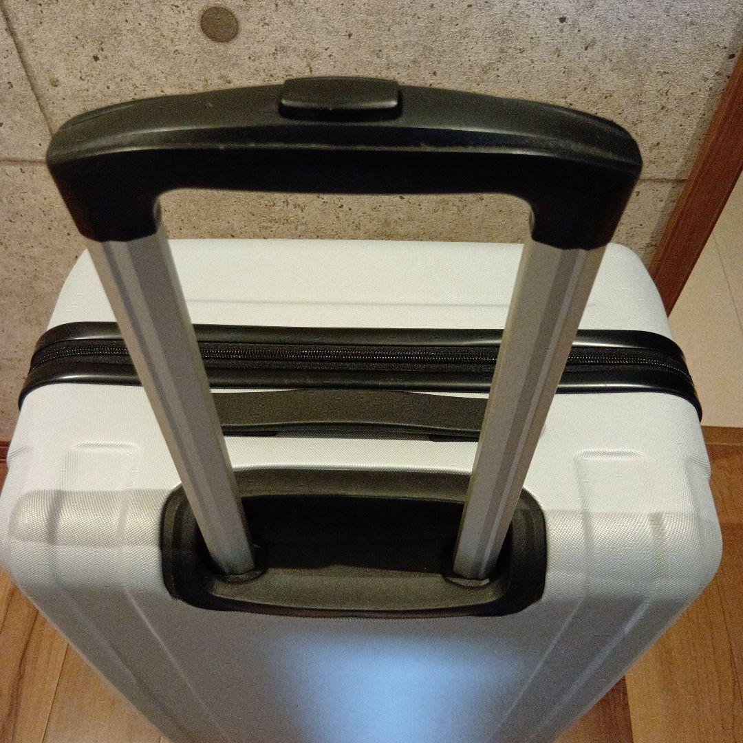 Brjd3 　大型スーツケース　63L　オフホワイト