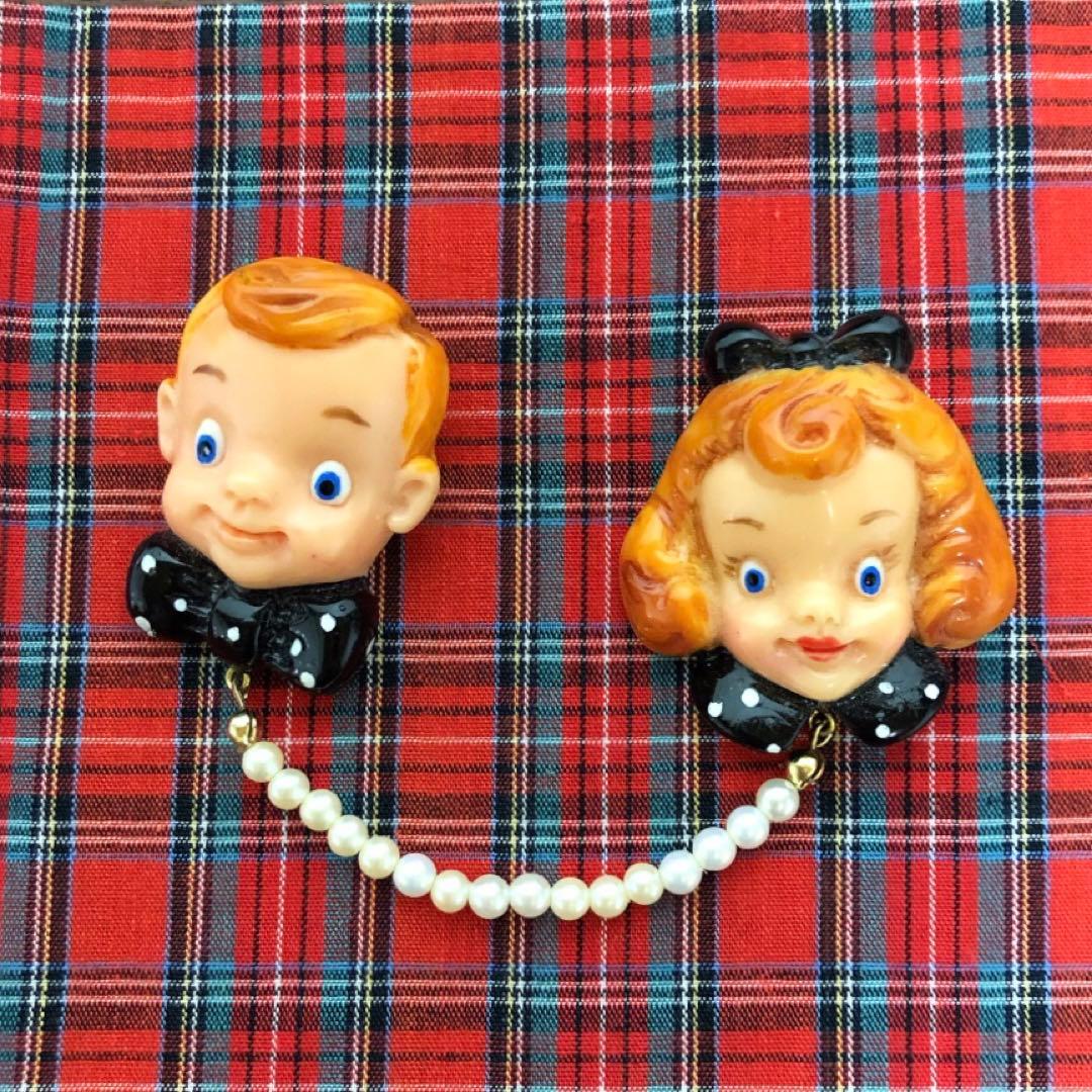 ウィークエンズ　ブローチ　男の子 女の子