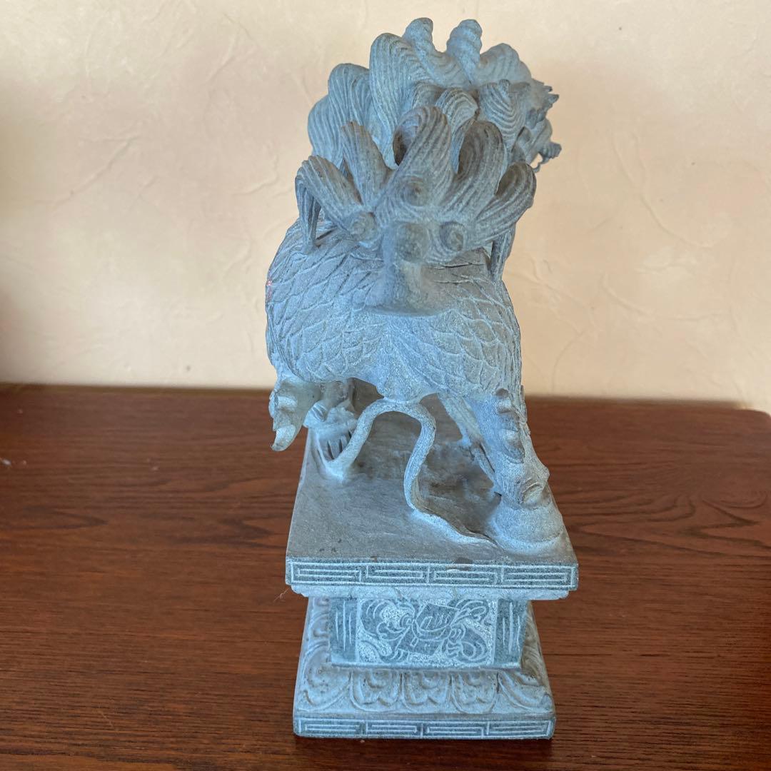 仏教美術　石像彫刻　天然石　獅子　狛犬　高さ約23cm　骨董