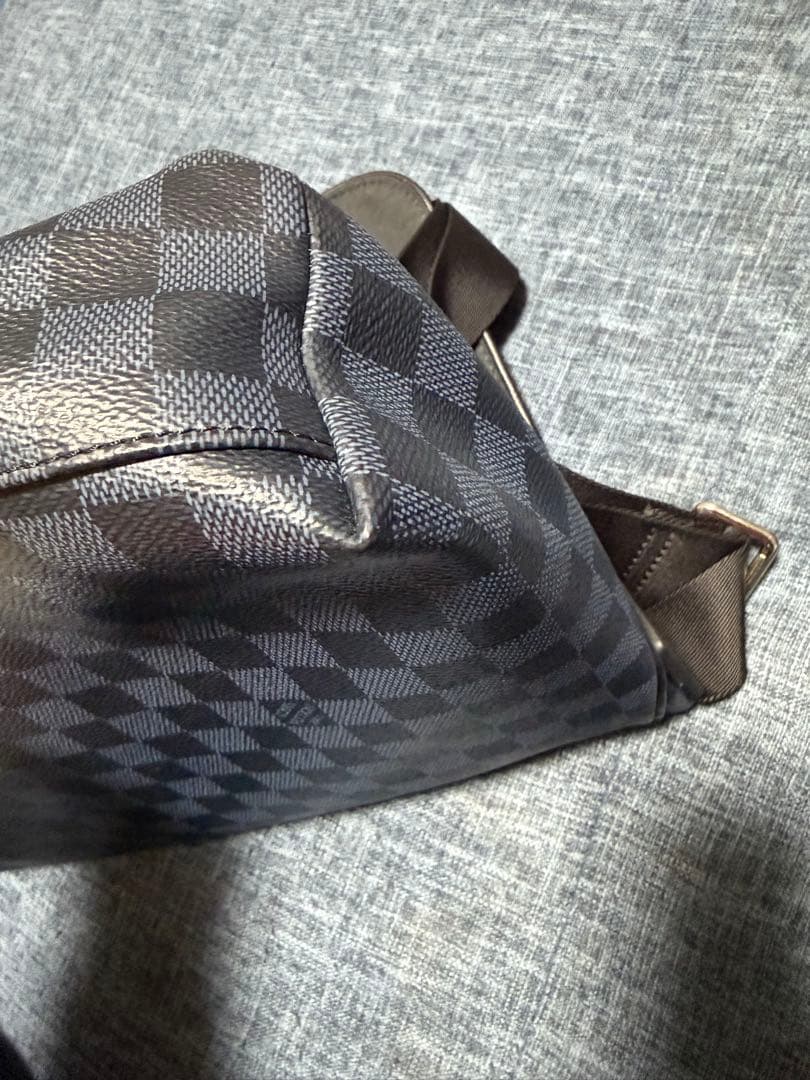 Louis Vuitton ダミエショルダーバッグ