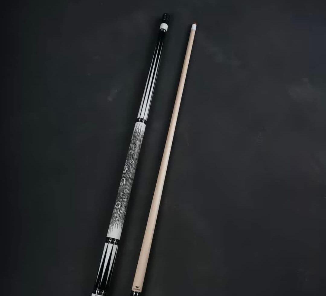 期間限定値引き　王思诺　ワン・スーヌオ　キュー　ビリヤード　ワン・スーノウモデル