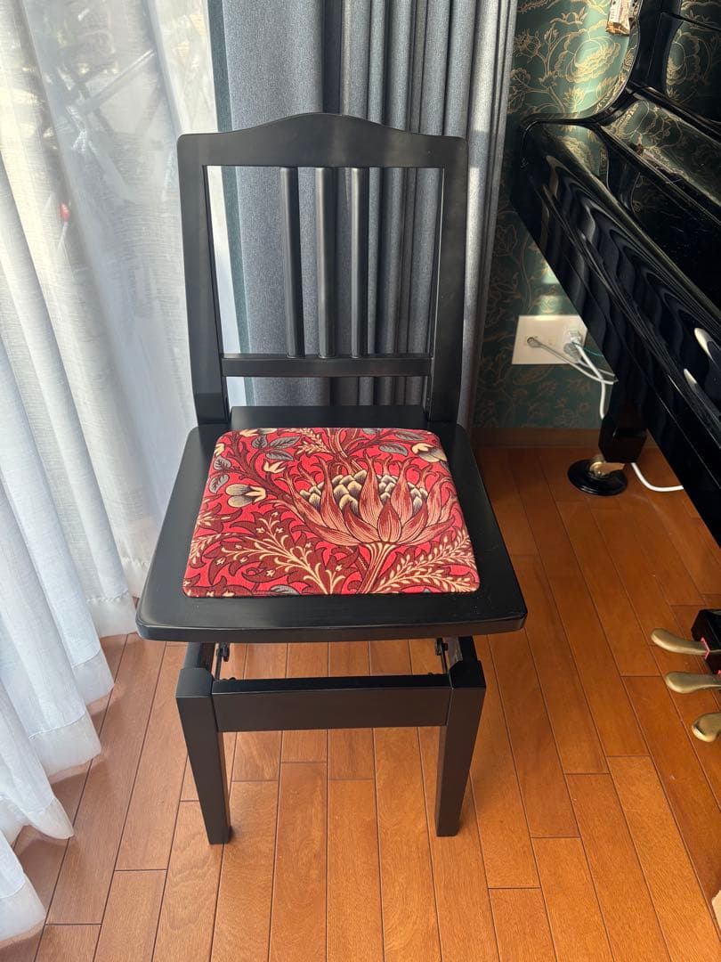 ヤマハ ピアノ椅子No.5A ウィリアム・モリス