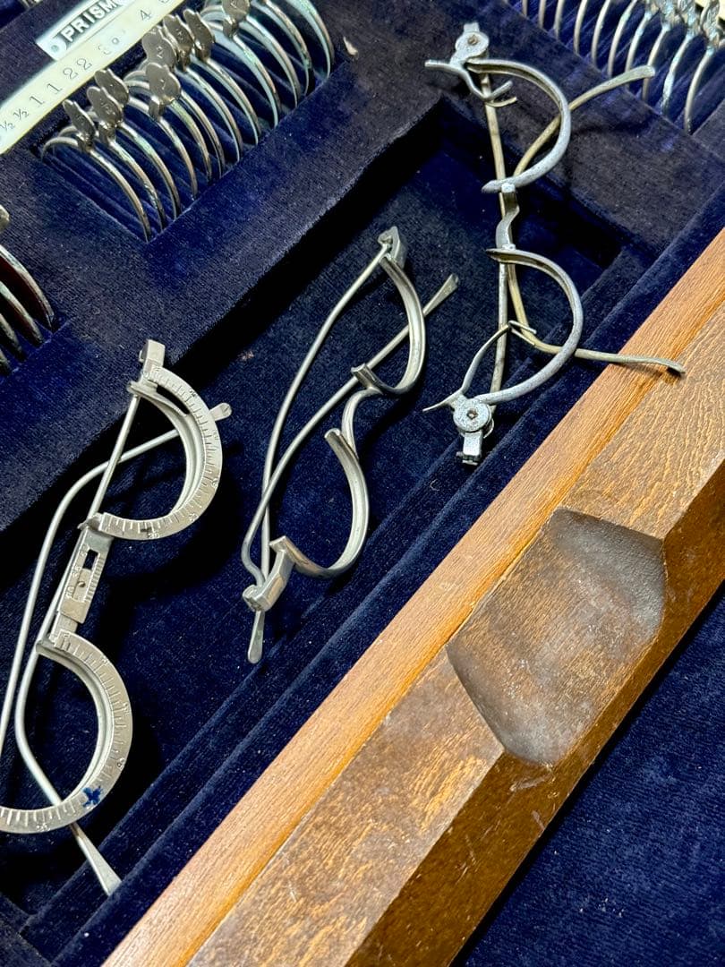 希少 流通無し アンティーク 試験 検眼 トライアルレンズセット