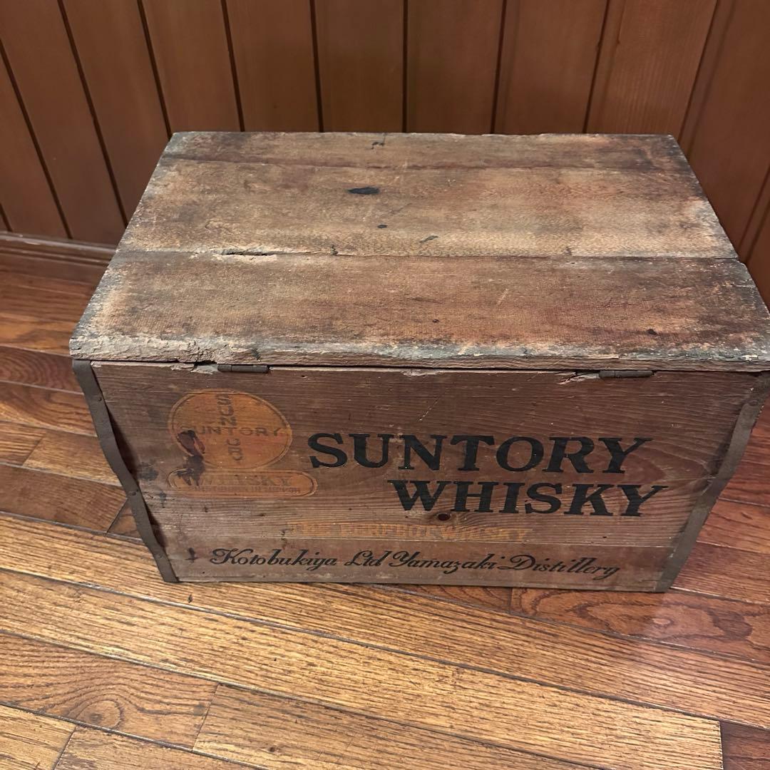 壽屋　サントリーウィスキー　初期　木箱　希少です