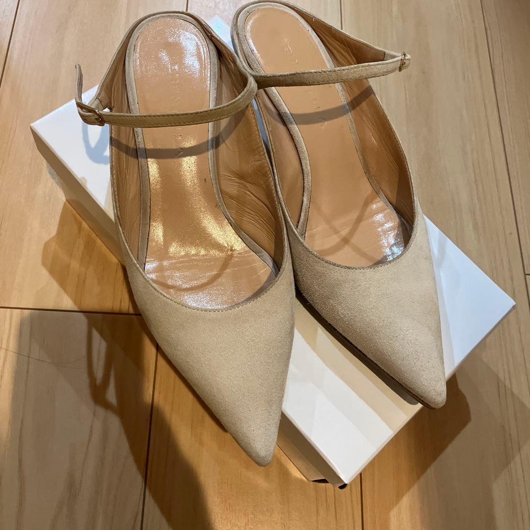 ノーブル　BRENTELLA プチストラップヒール　ベージュ　スウェード　37