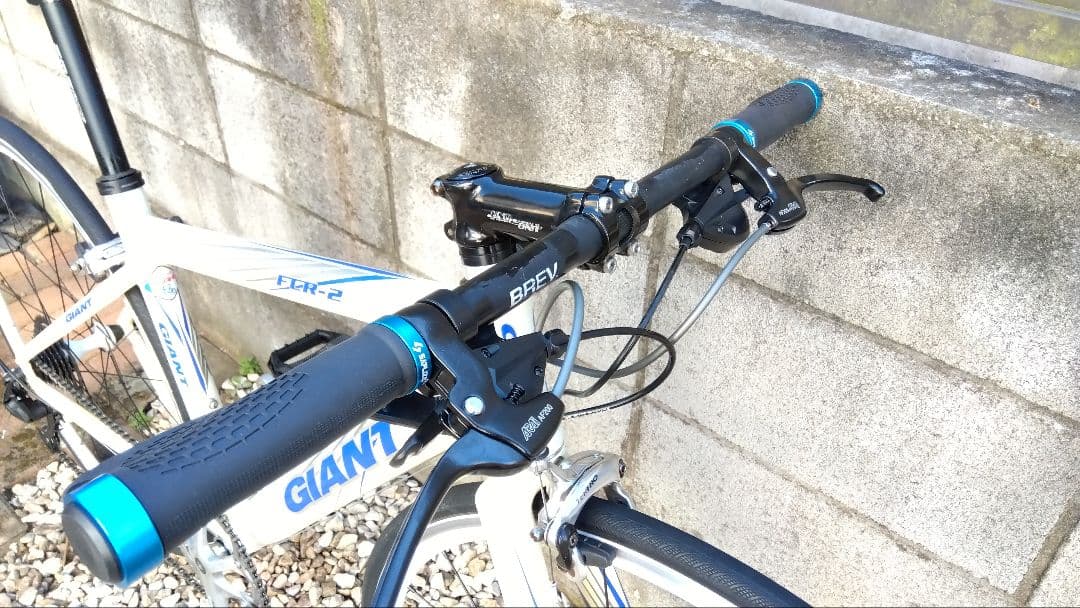 【整備済み】GIANT フラットバーロードバイク FCR－2