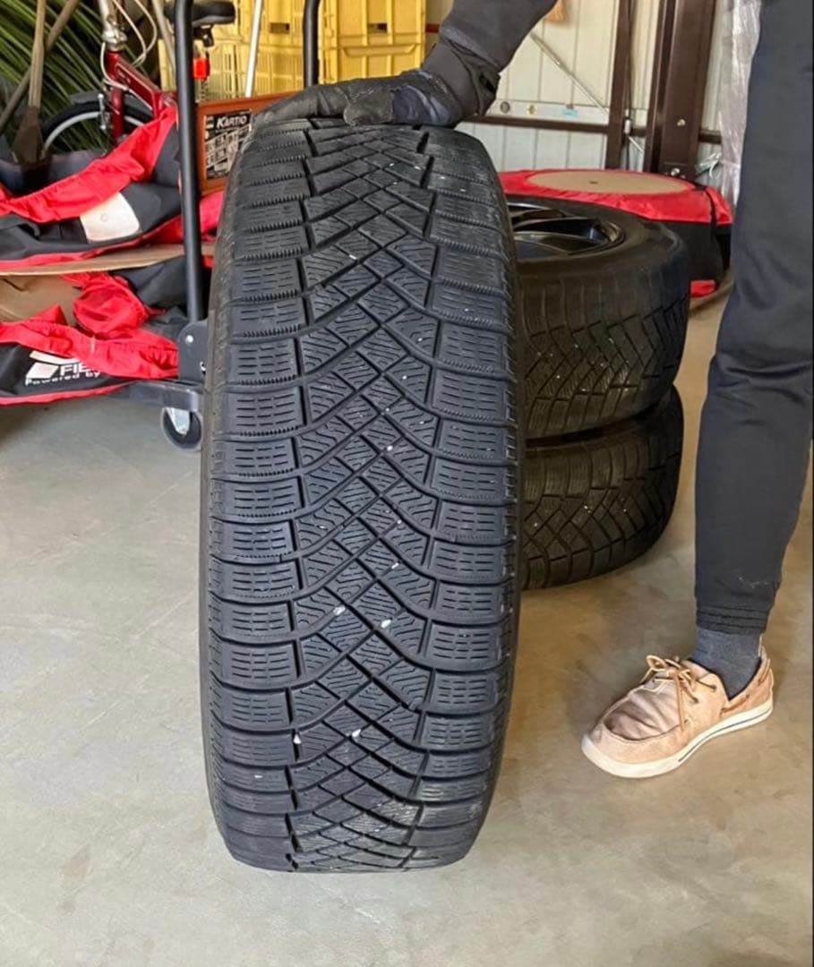 BMWX1 】スタッドレスタイヤホイール4本セット