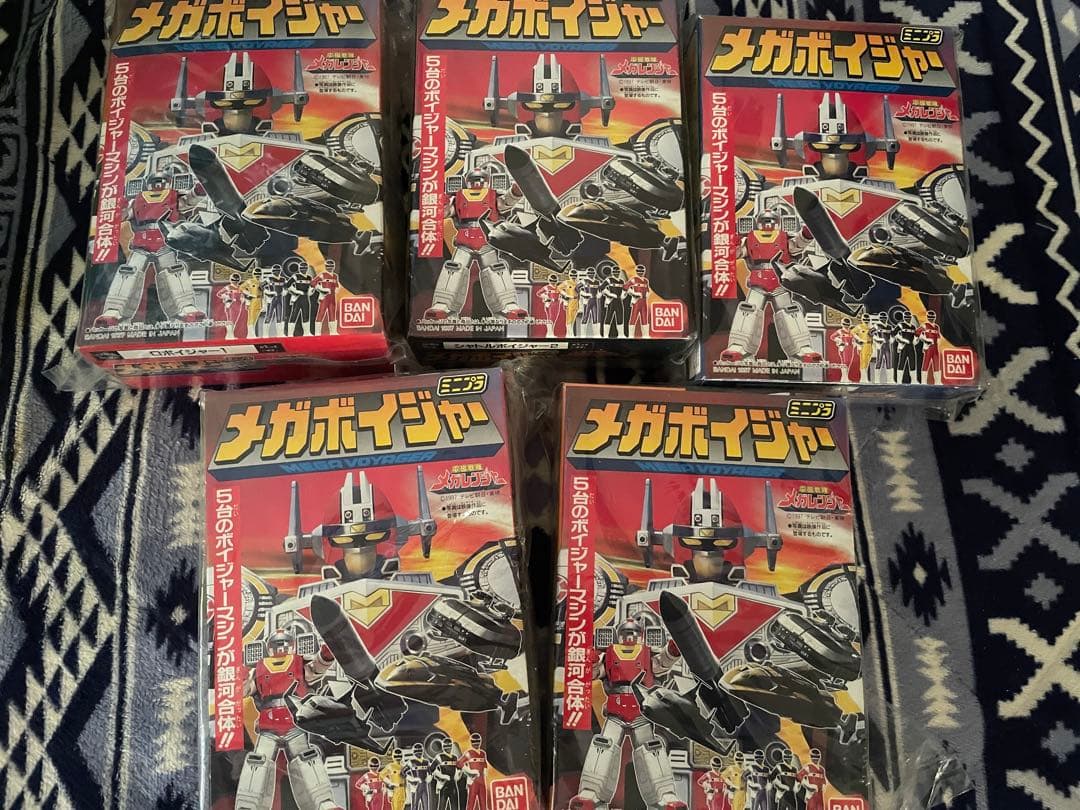 電磁戦隊メガレンジャー ミニプラ メガボイジャー