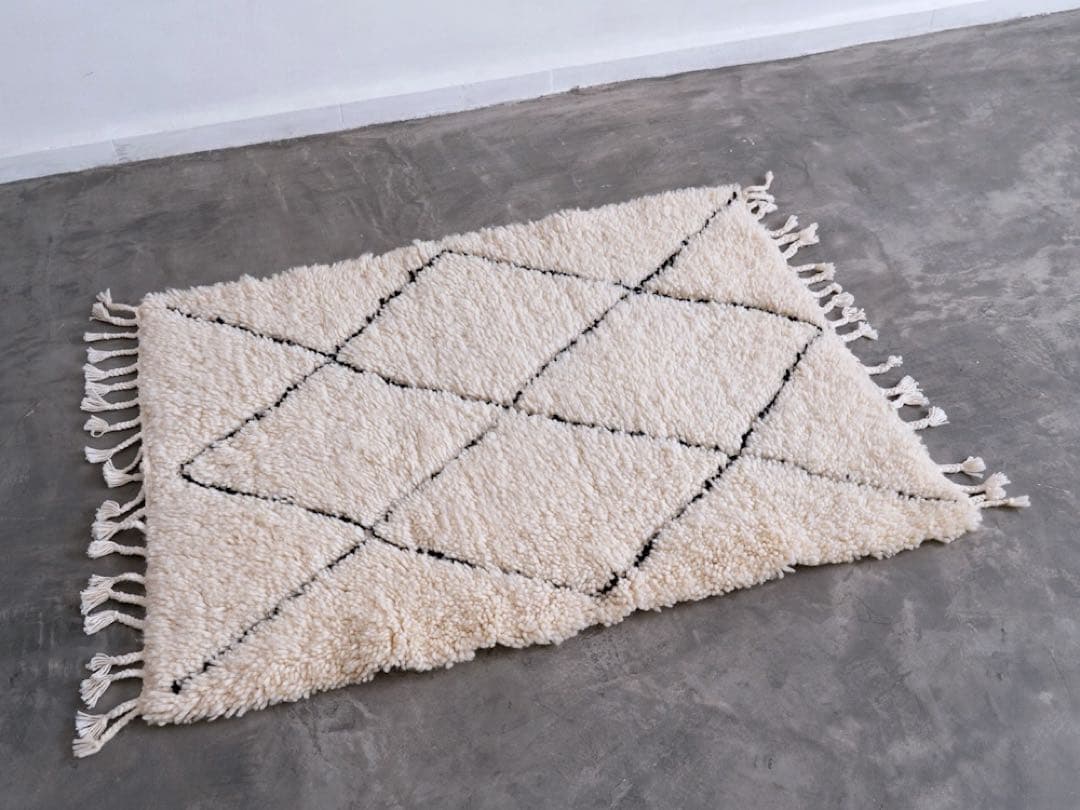 ベニワレン モロッコラグ 新品 玄関マット トライバルラグ