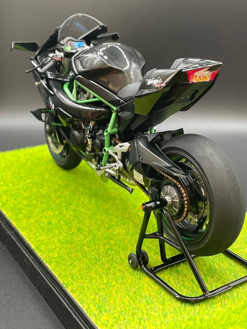 TAMIYA製　Kawasaki Ninja H2R. 1/12 完成品