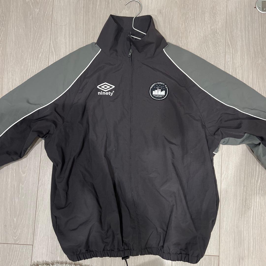 9090×Umbro City Logo Nylon Jacket