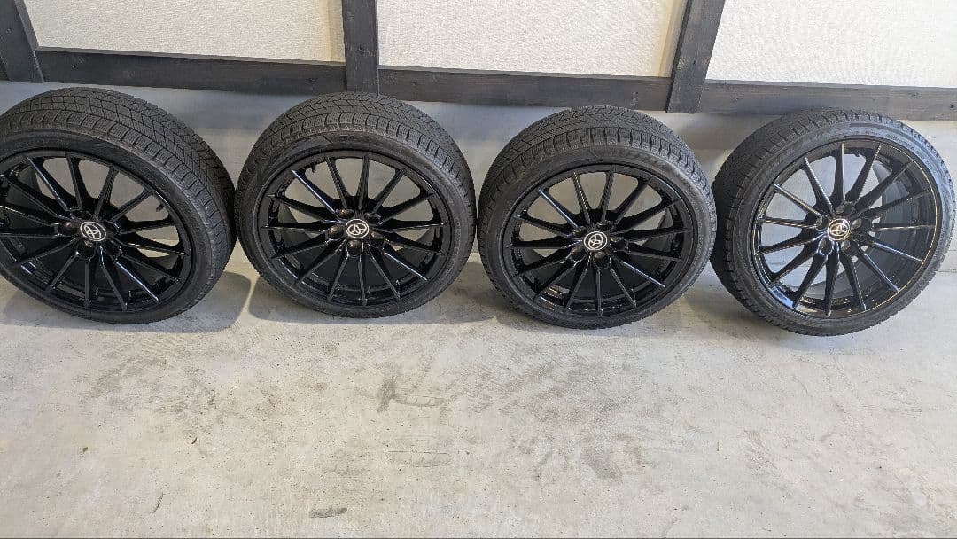 VRX3 225/40/r18 GRヤリス空気圧センサ付RZ純正ホイール