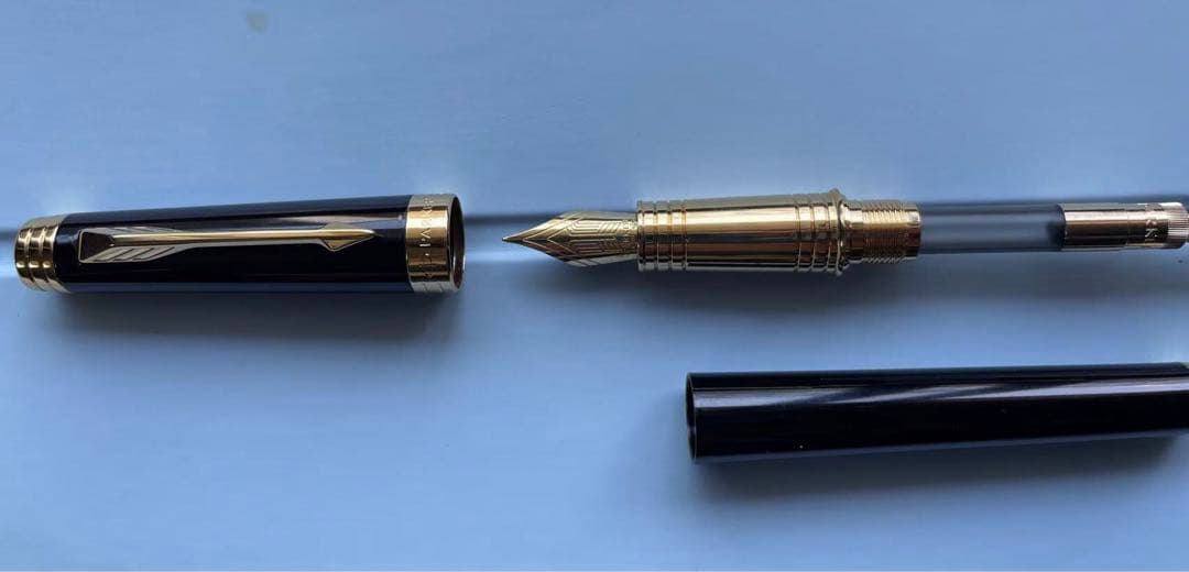 Parker 18K金　万年筆 クラシック 黒金