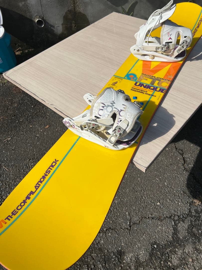 FTCの板(146㎝)とFLOWのビンディング