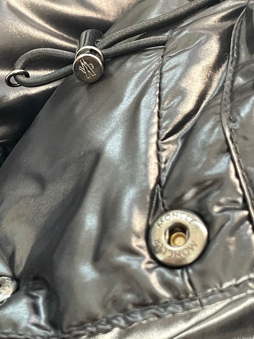 極美品モンクレールMAYAマヤ★サイズ2艶有黒L/モンクレールジャパン製正規品