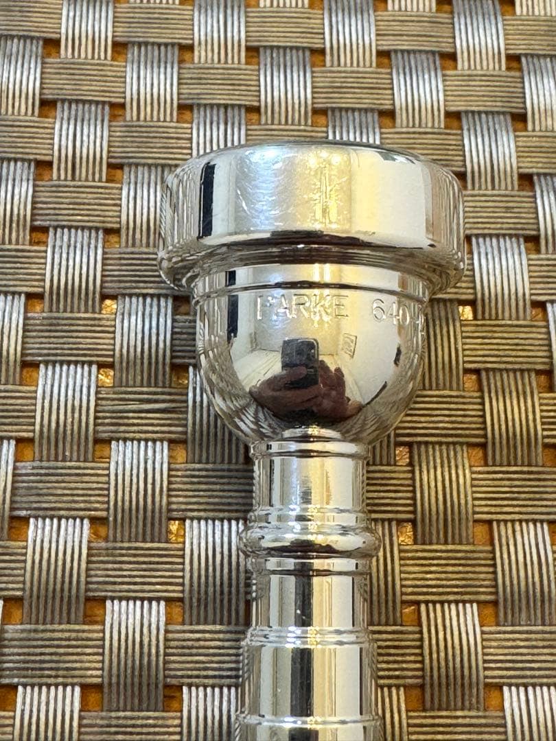 パーク640-275-24 Orchestral Vトランペットマウスピース